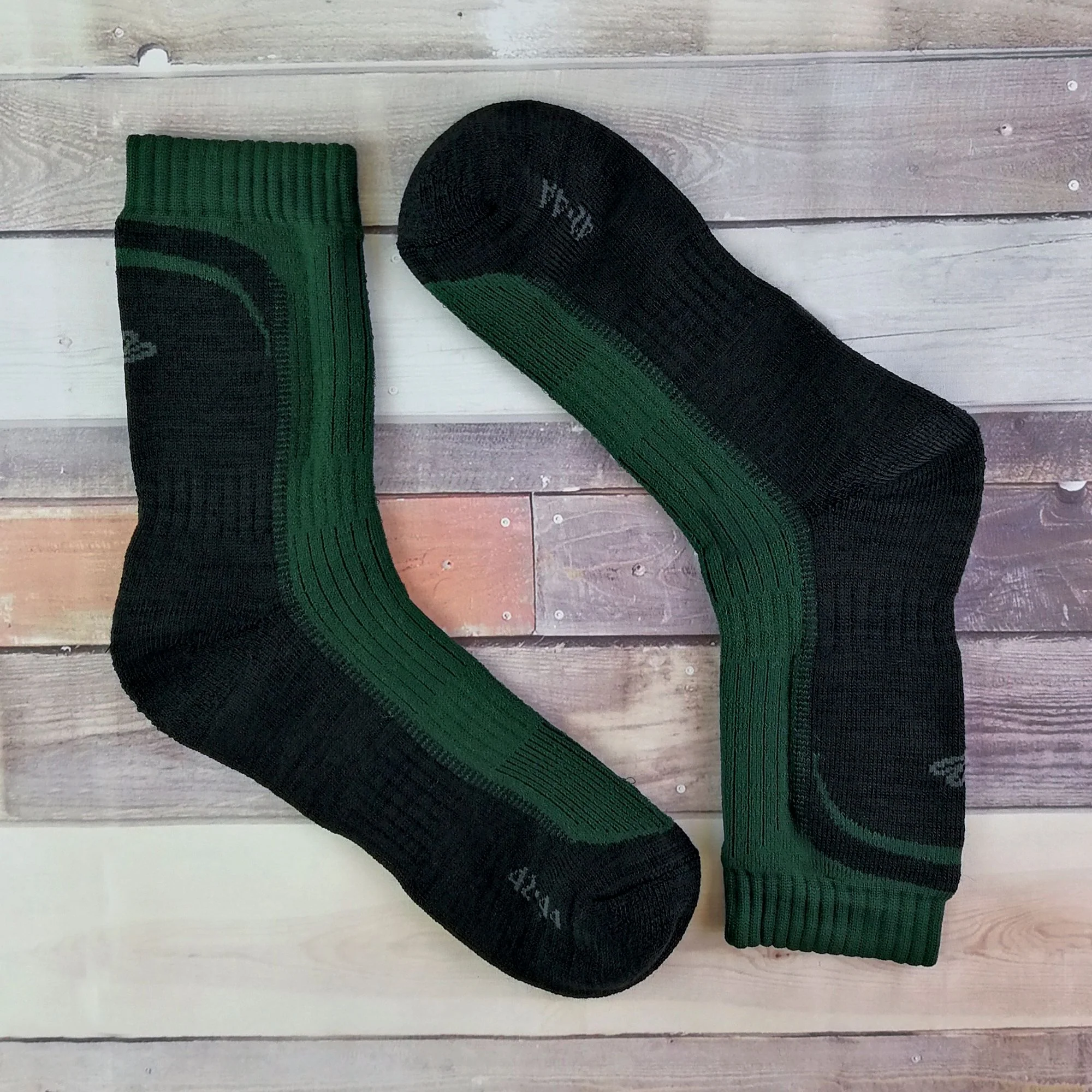 1 Pack Mens Reinforced Heel & Toe Merino Wool Hiking Socks - Image 3