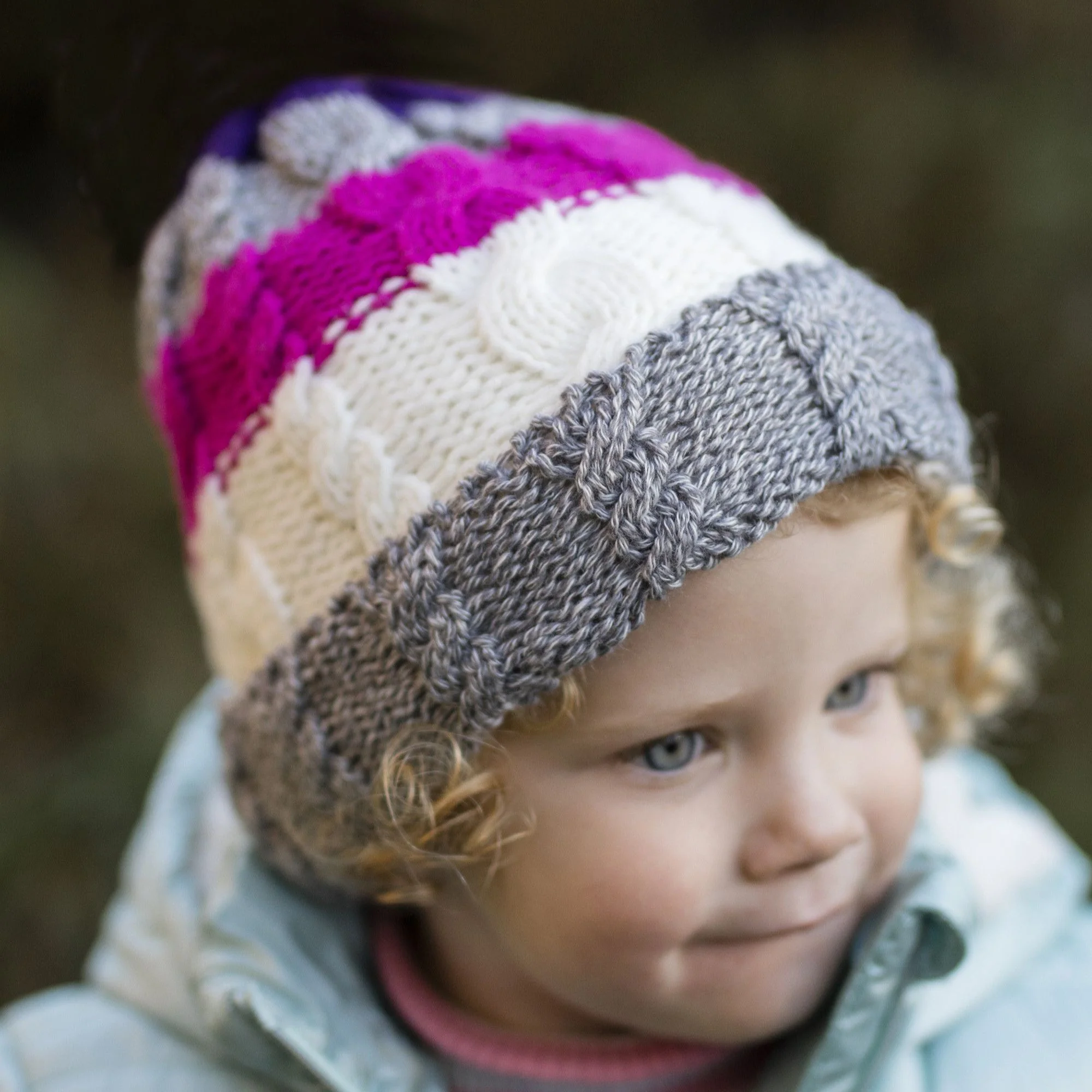 Kids Fleece Lined Knitted Striped Colourful Winter Thermal Hat & Mittens Set - Image 4