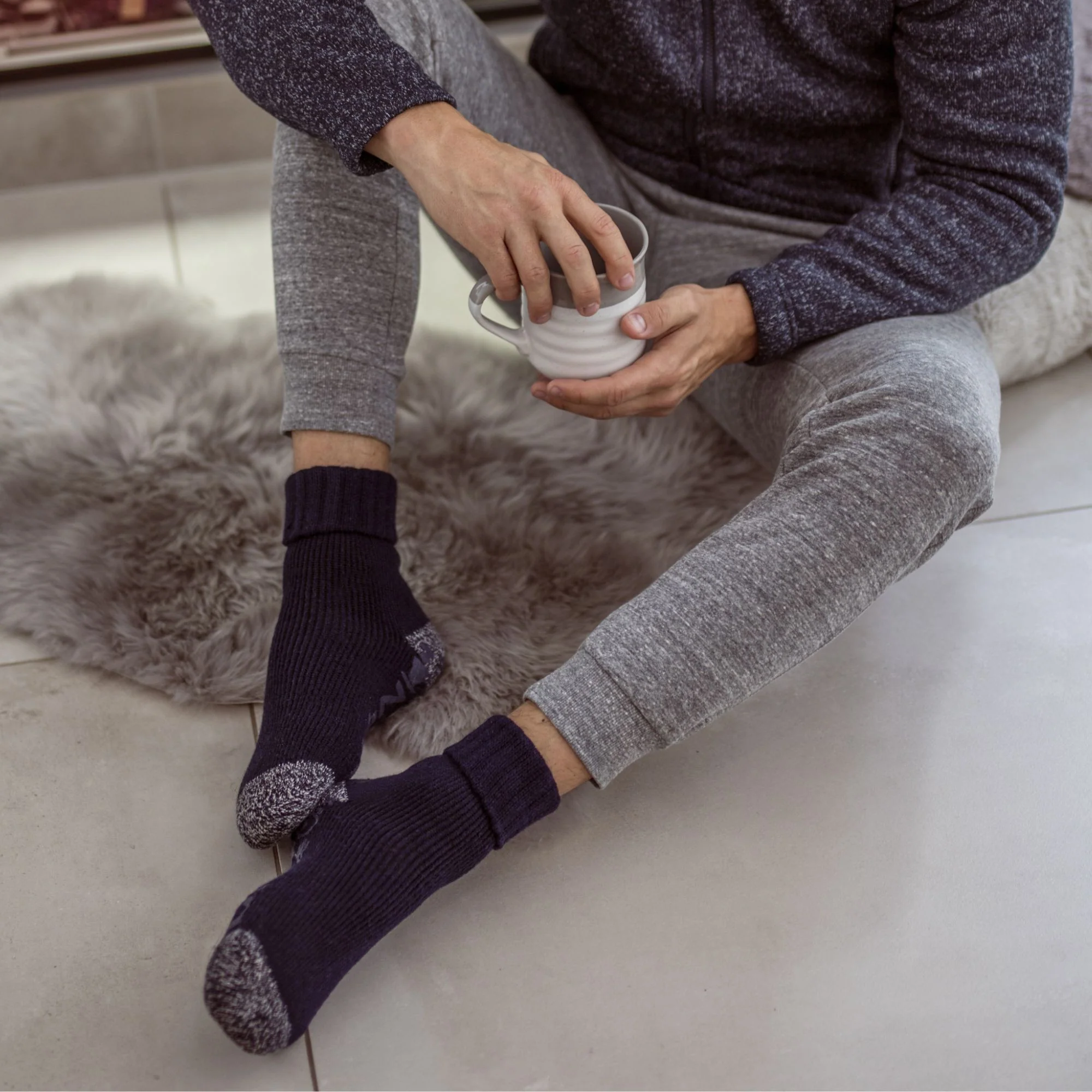 Mens Turnover Thermal Fleece Lined Bed Socks with Non Slip Grips - Image 11