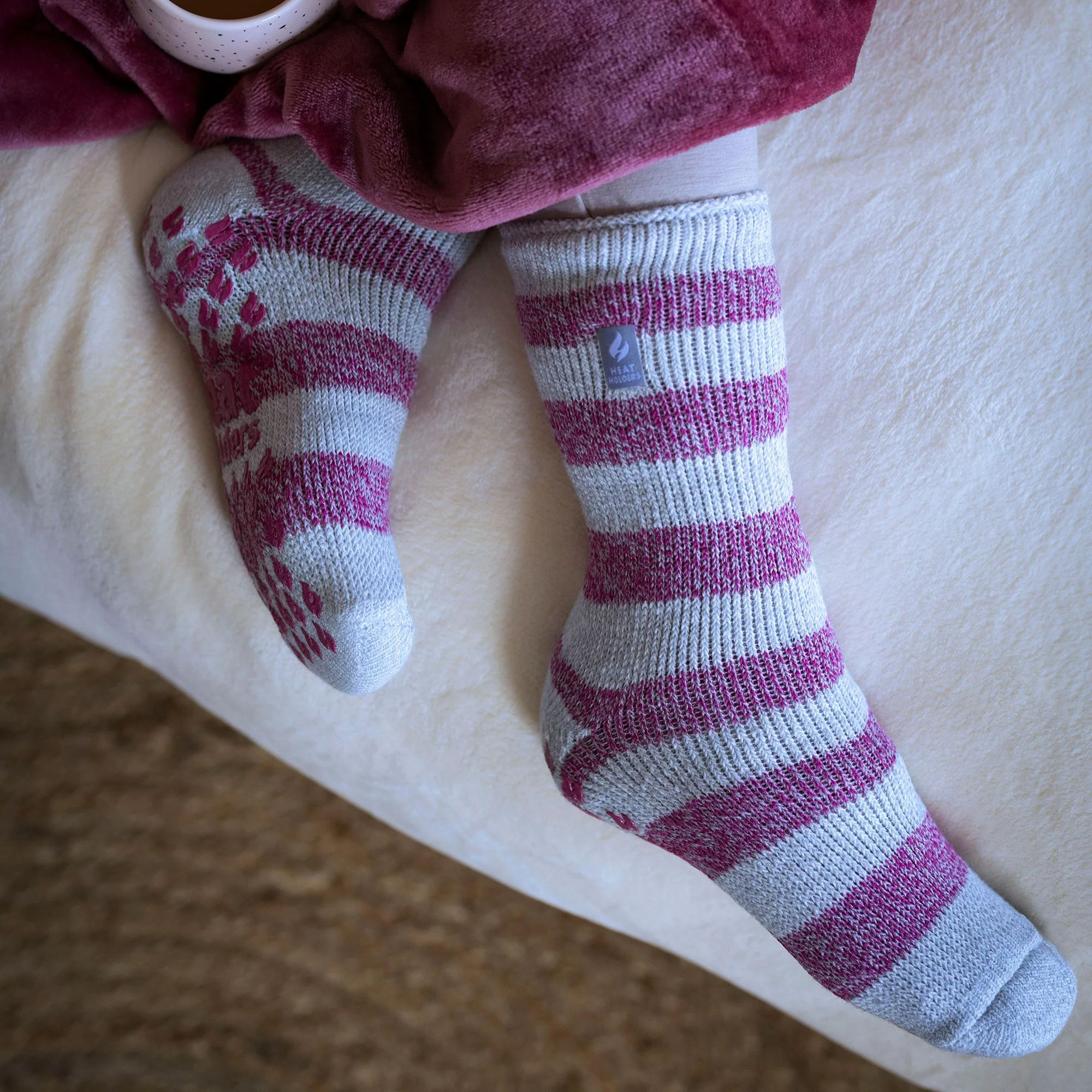 Ladies Extra Warm Fluffy Non Slip Thermal Slipper Socks - Image 23