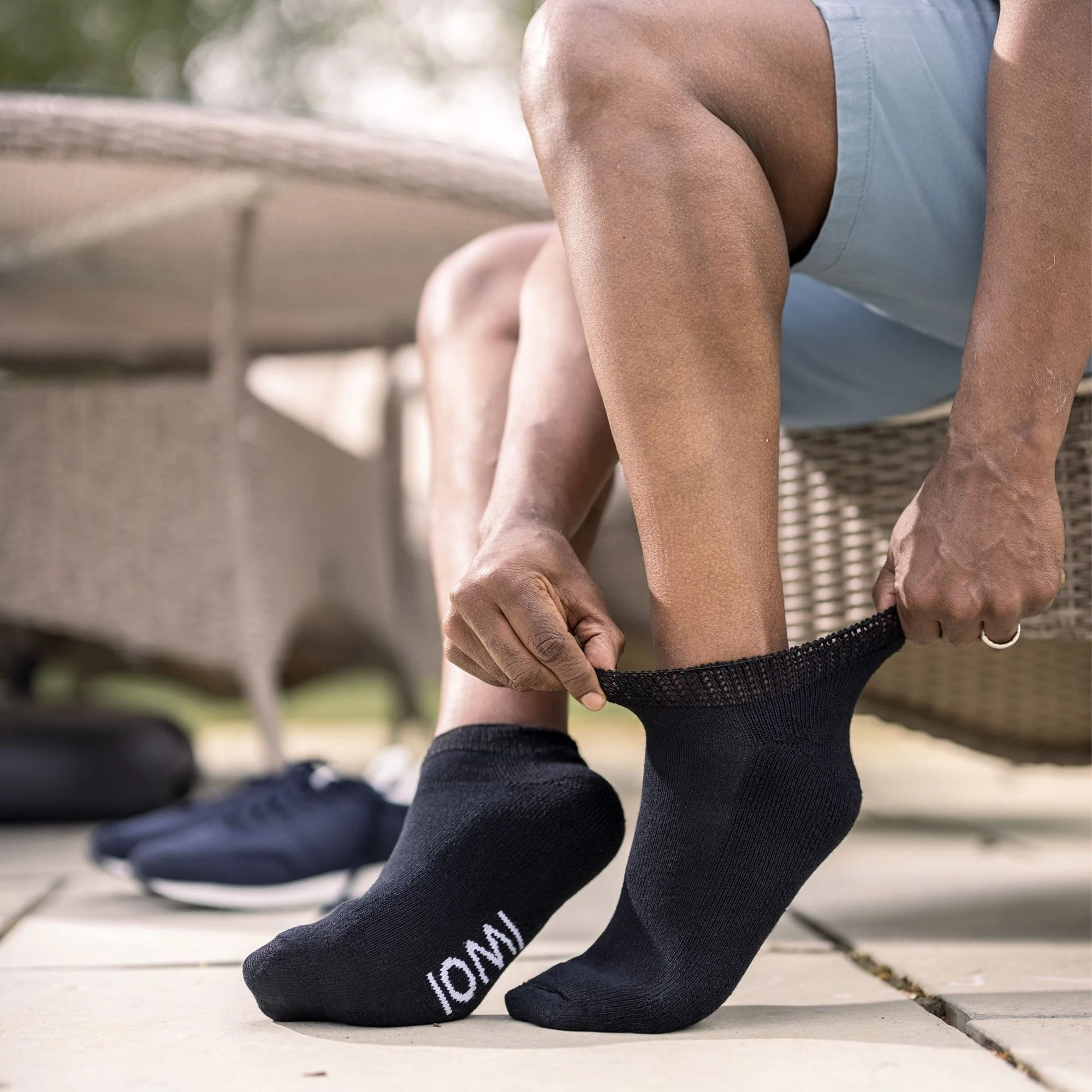 3 Pack Cotton Trainer Diabetic Socks for Swollen Feet & Ankles - Image 4