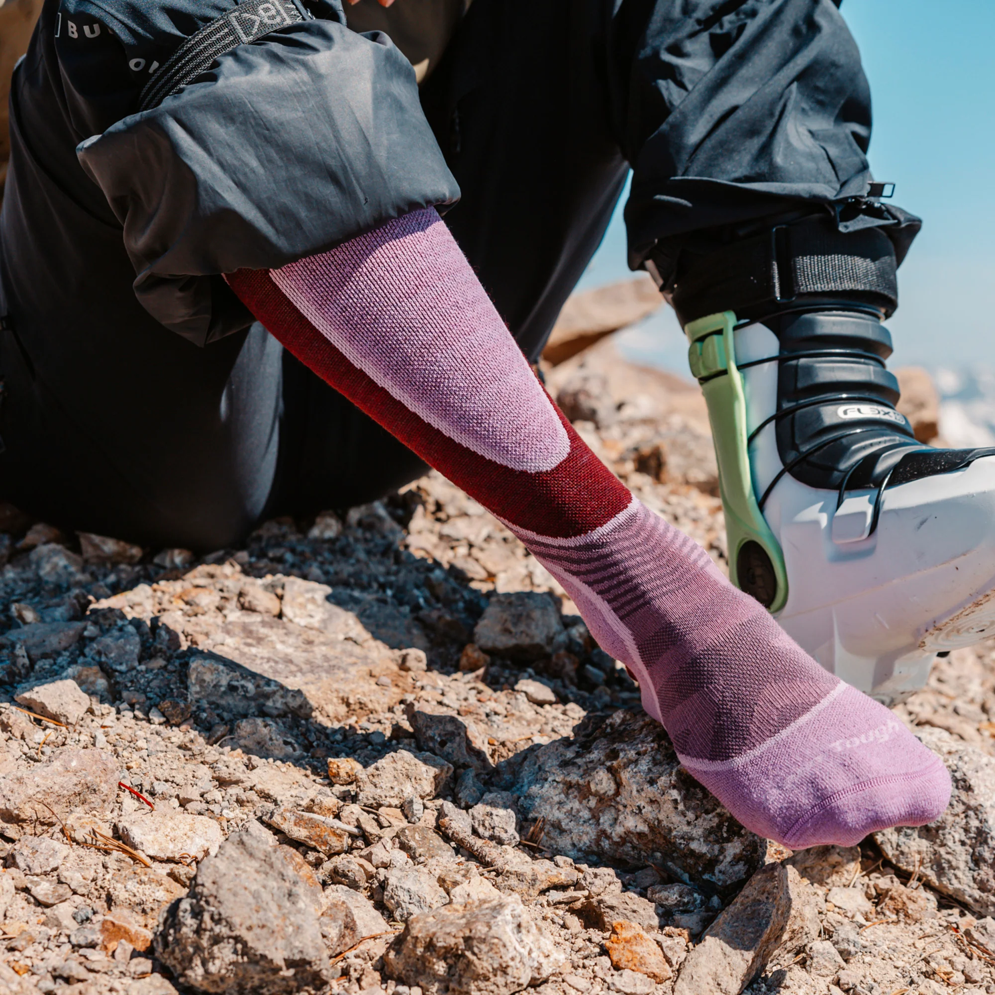 Ladies Over-the-Calf Lightweight Ski Snowboard Merino Cushioned Socks - Image 3