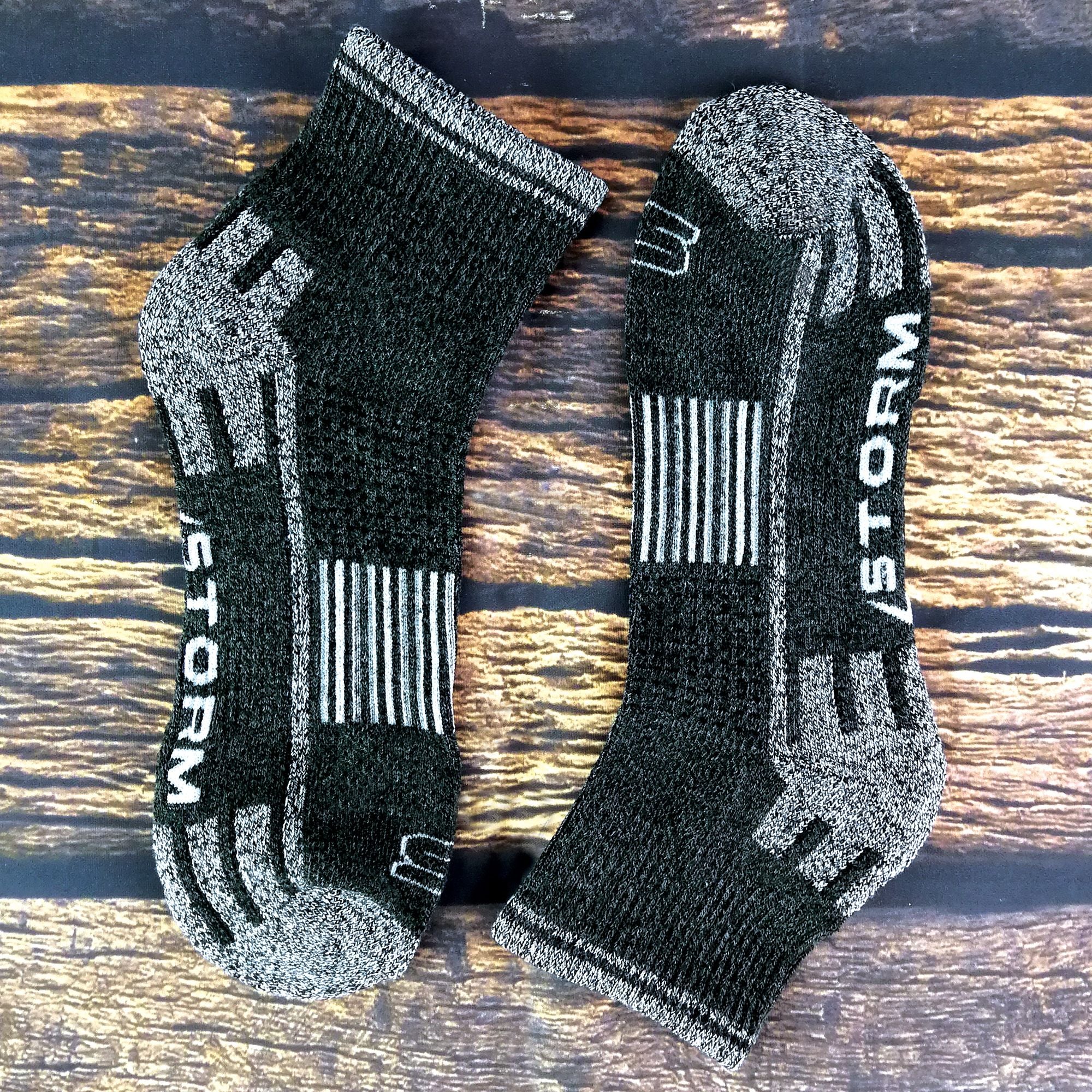 3 Pack Ladies Cushioned Sole Sport Ankle Socks with Arch Support - Image 3